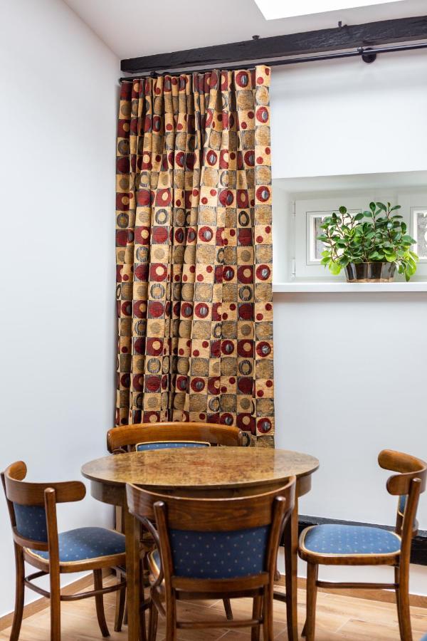 Palac Zieleniewskich Apartamenty Sw Marka 31 คราคูฟ ภายนอก รูปภาพ